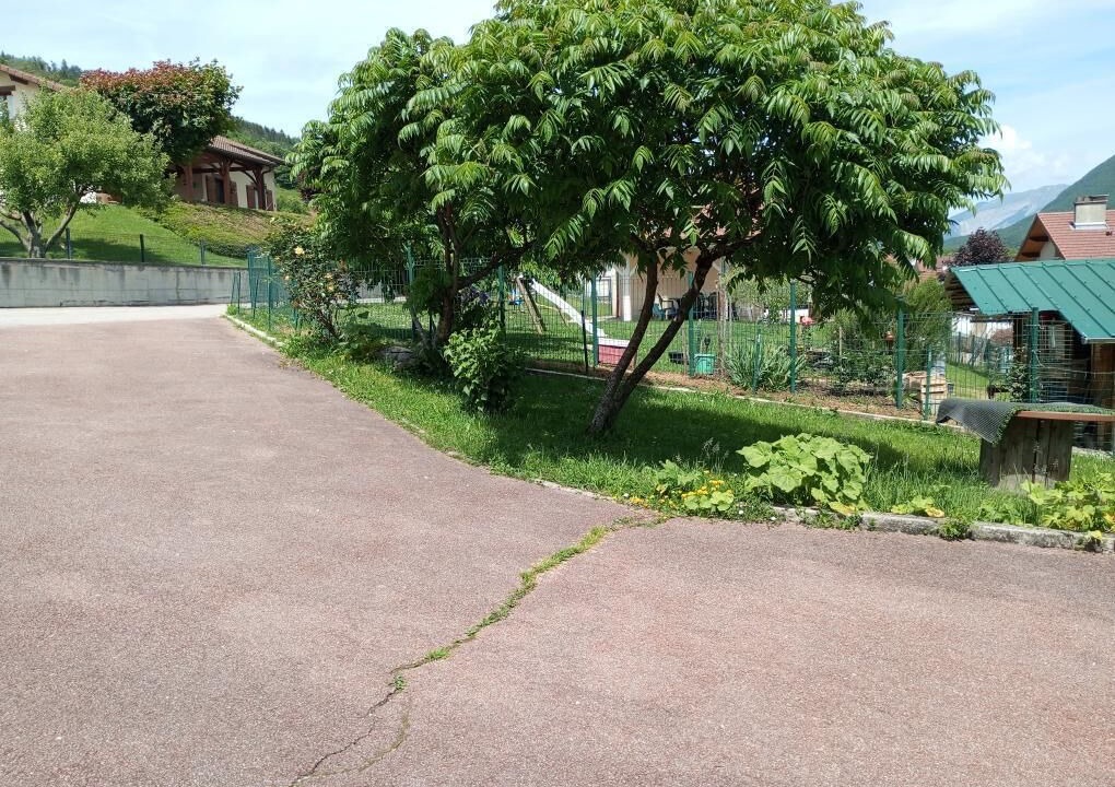 Photo of Outdoor in Montanges