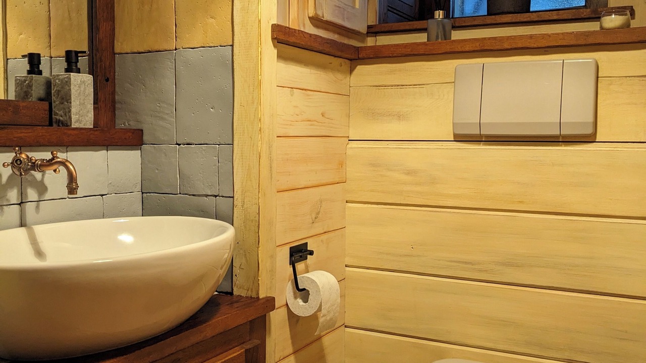 Photo of Bathroom in Uxegney