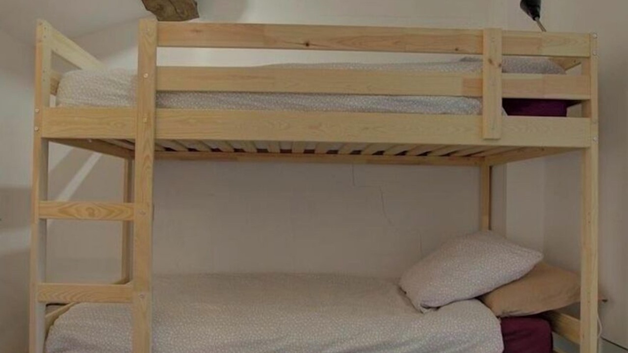 Photo of Bedroom in Saint-Didier-d'Aussiat