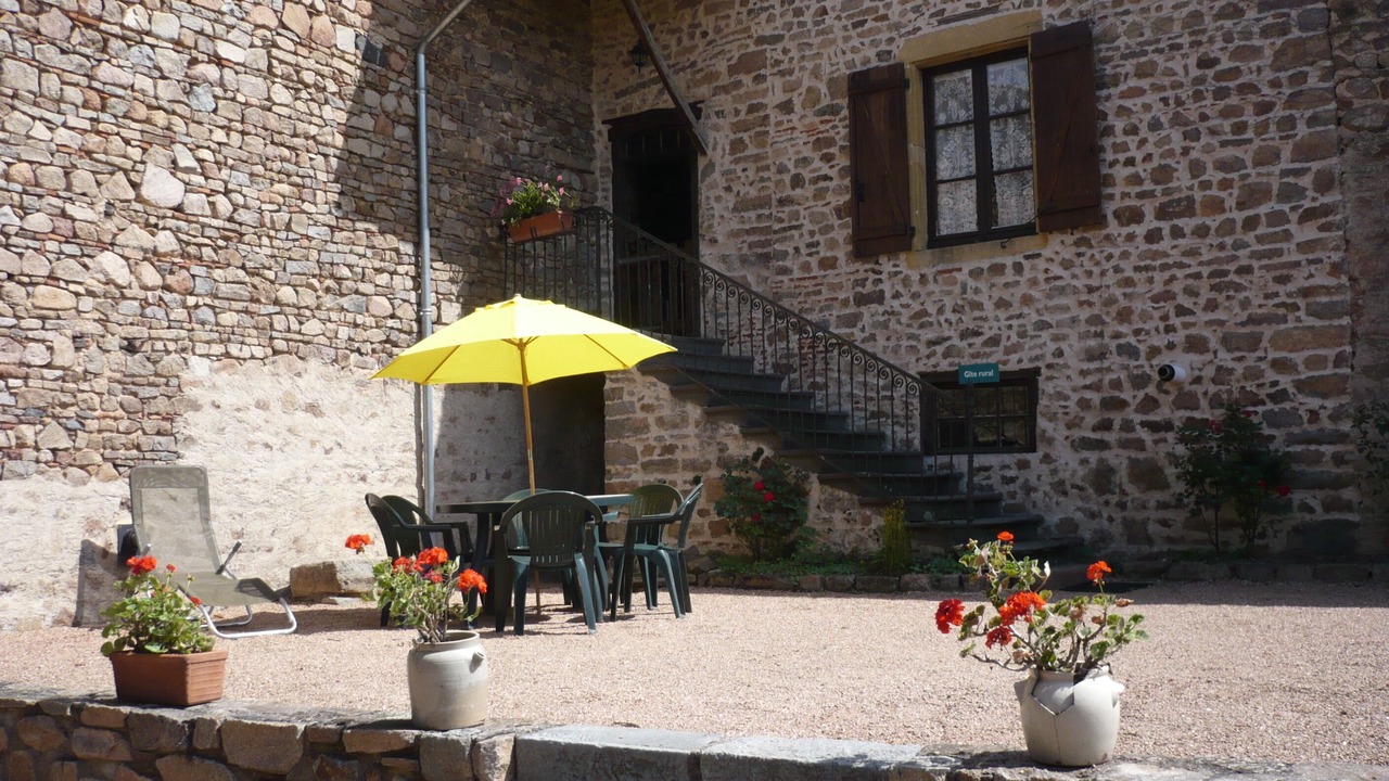 Photo of Outdoor in Saint-Symphorien-de-Lay