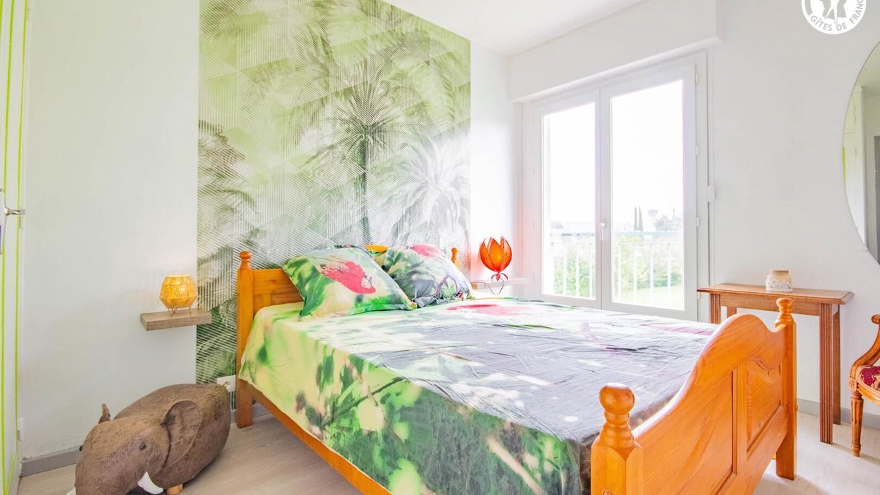 Photo of Bedroom in Pierre-de-Bresse