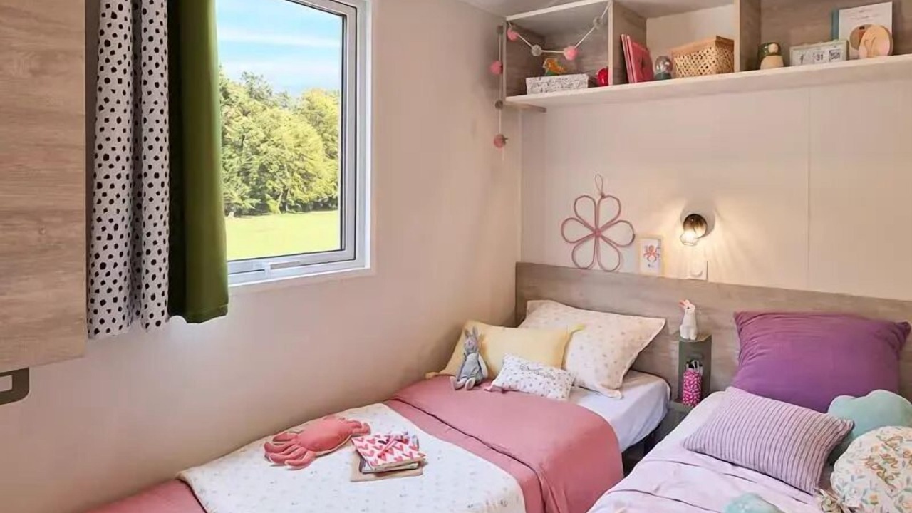Photo of Bedroom in Chatillon