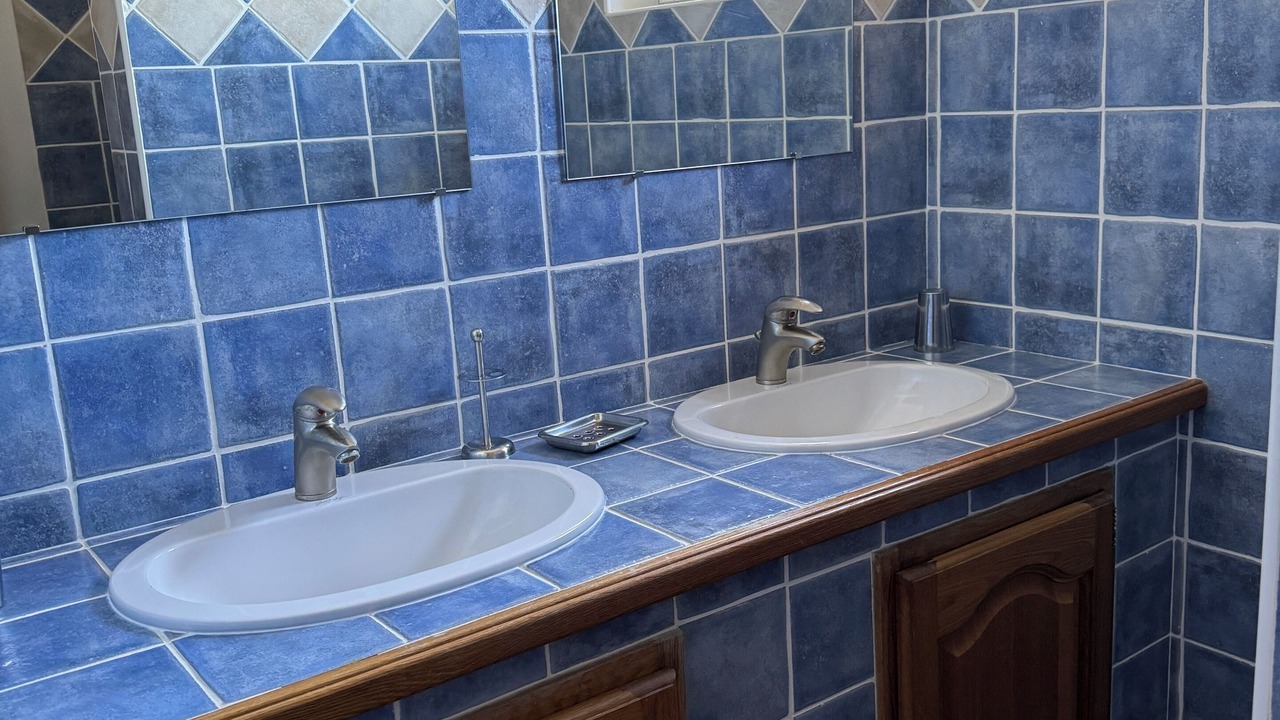Photo of Bathroom in Villedieu