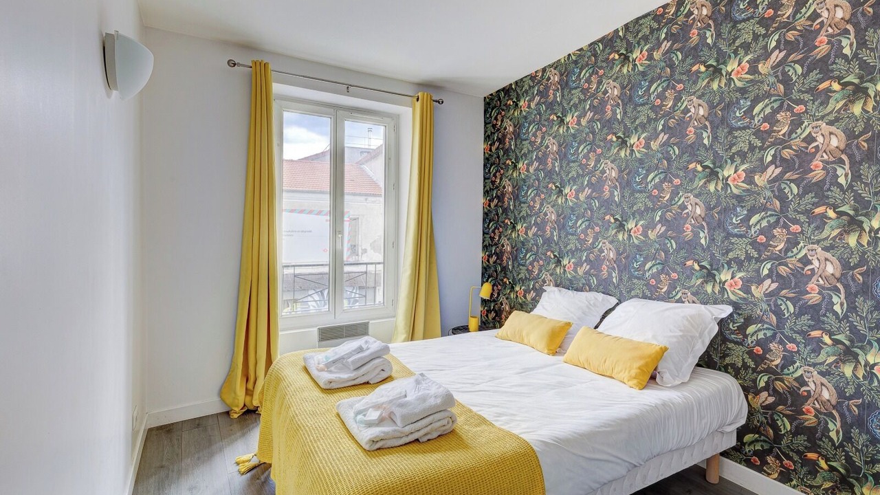 Photo of Bedroom in Bagnolet