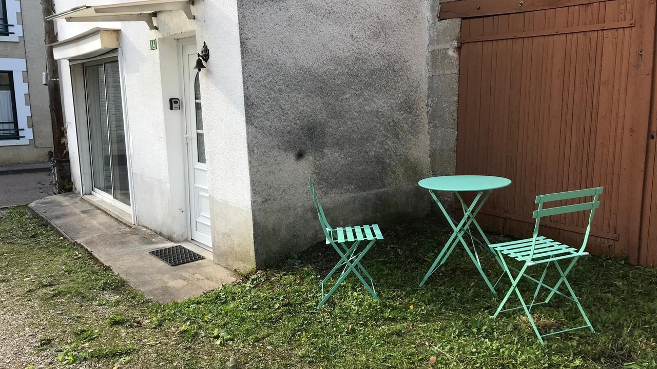Photo of Patio Balcony in Sery