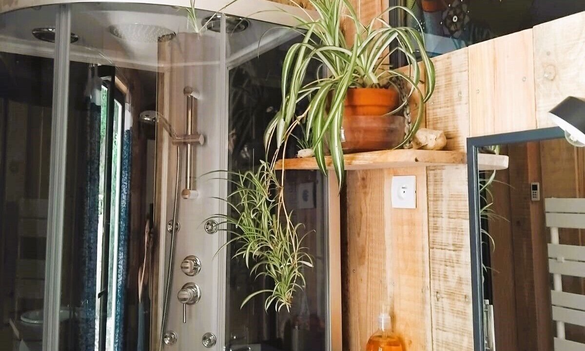 Photo of Bathroom in Sery