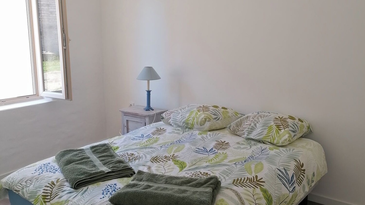 Photo of Bedroom in Sacy
