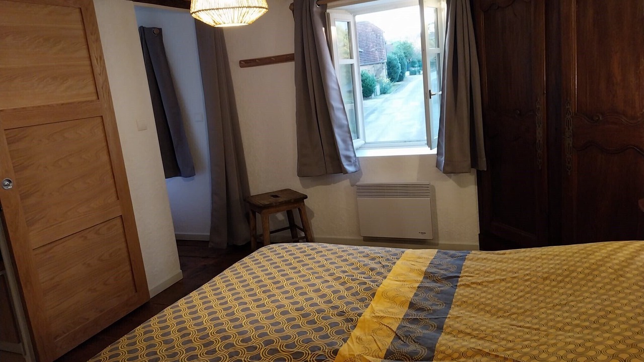 Photo of Bedroom in Dampierre-sur-Linotte