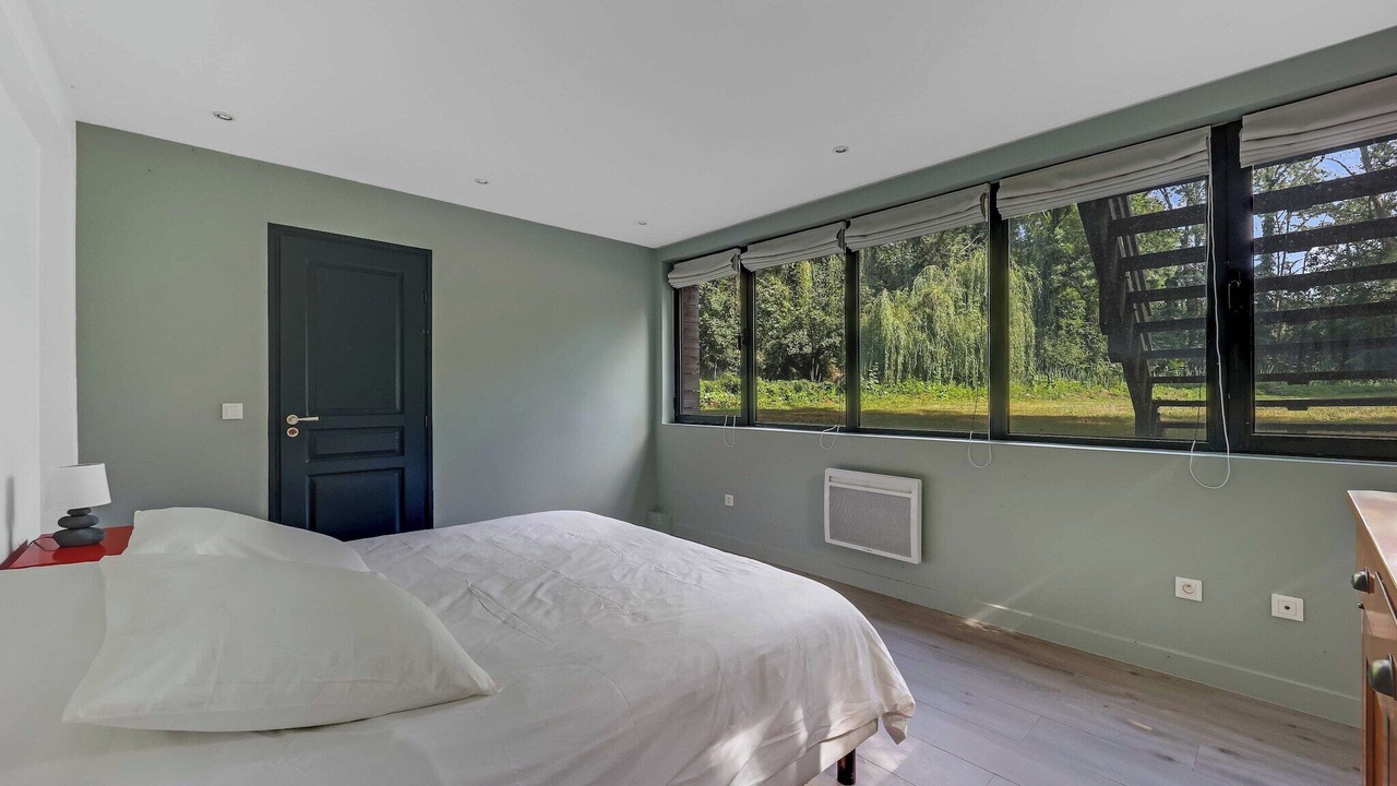 Photo of Bedroom in Le Val-Saint-Germain