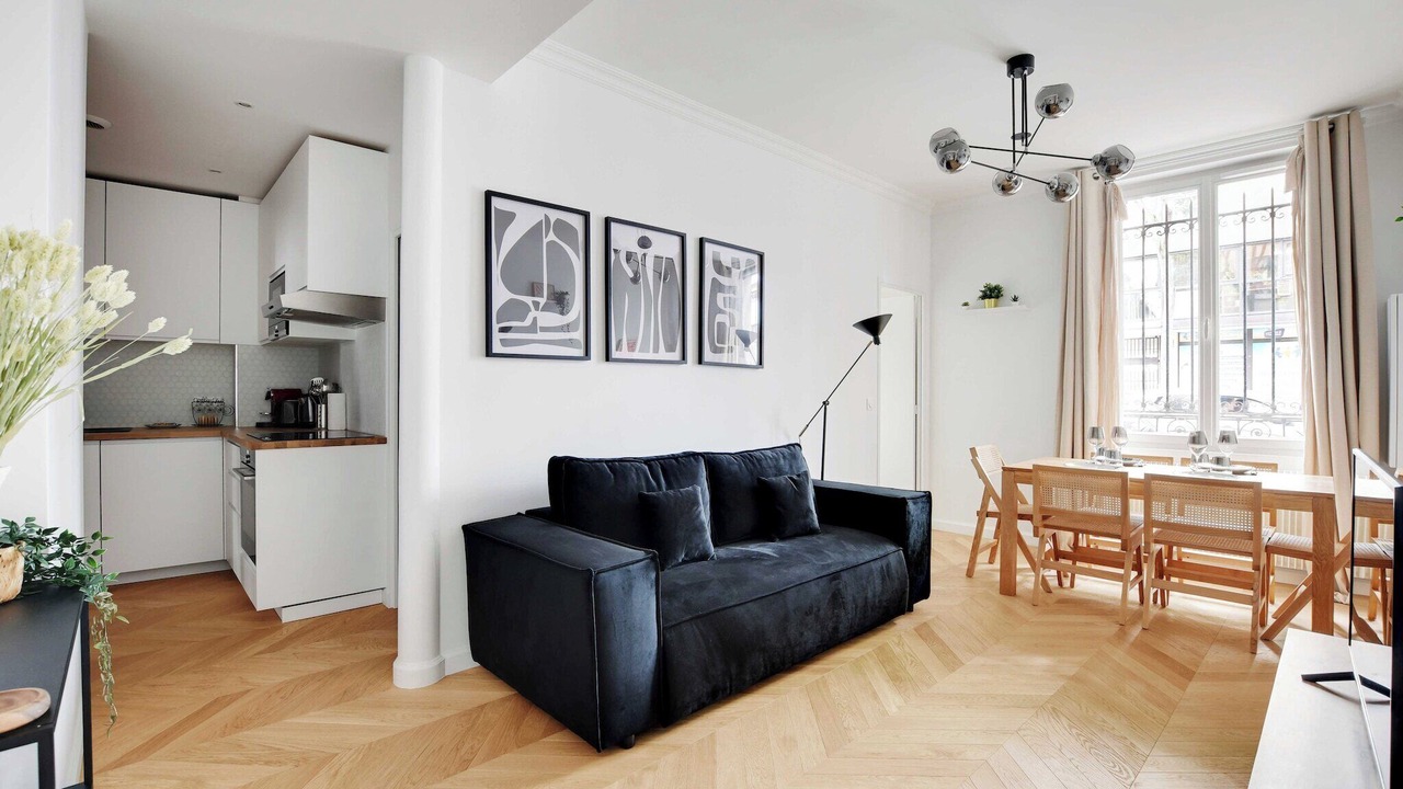 Photo of Livingroom in 20th Arrondissement