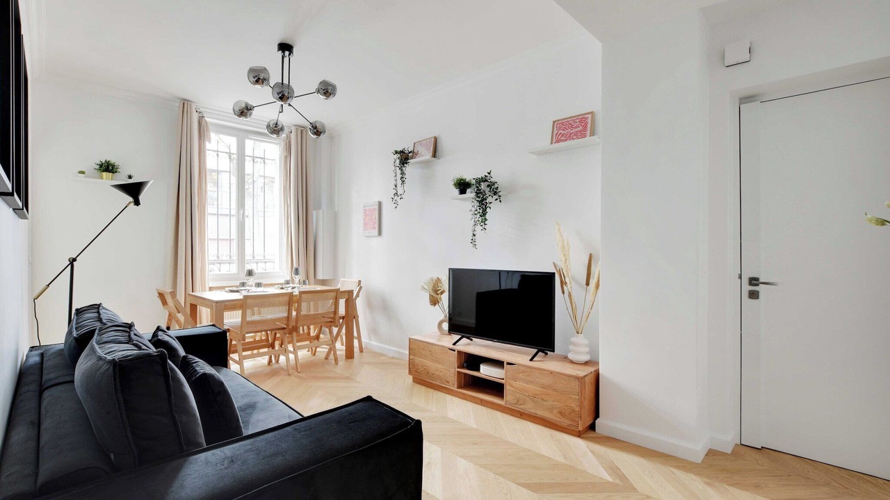 Photo of Livingroom in 20th Arrondissement