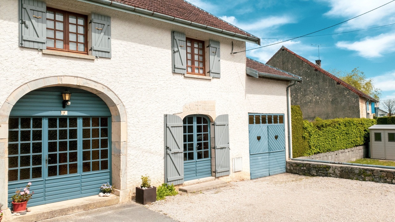 Photo of Outdoor in Largillay-Marsonnay
