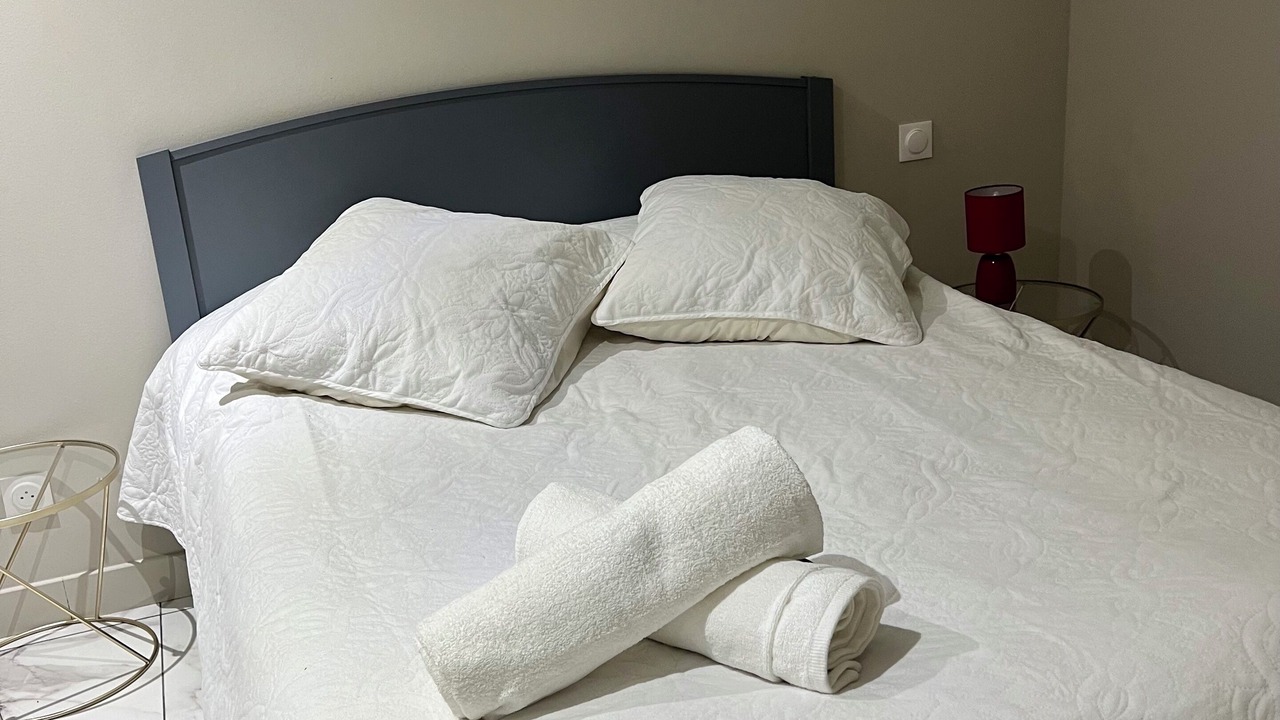 Photo of Bedroom in Bords de Marne