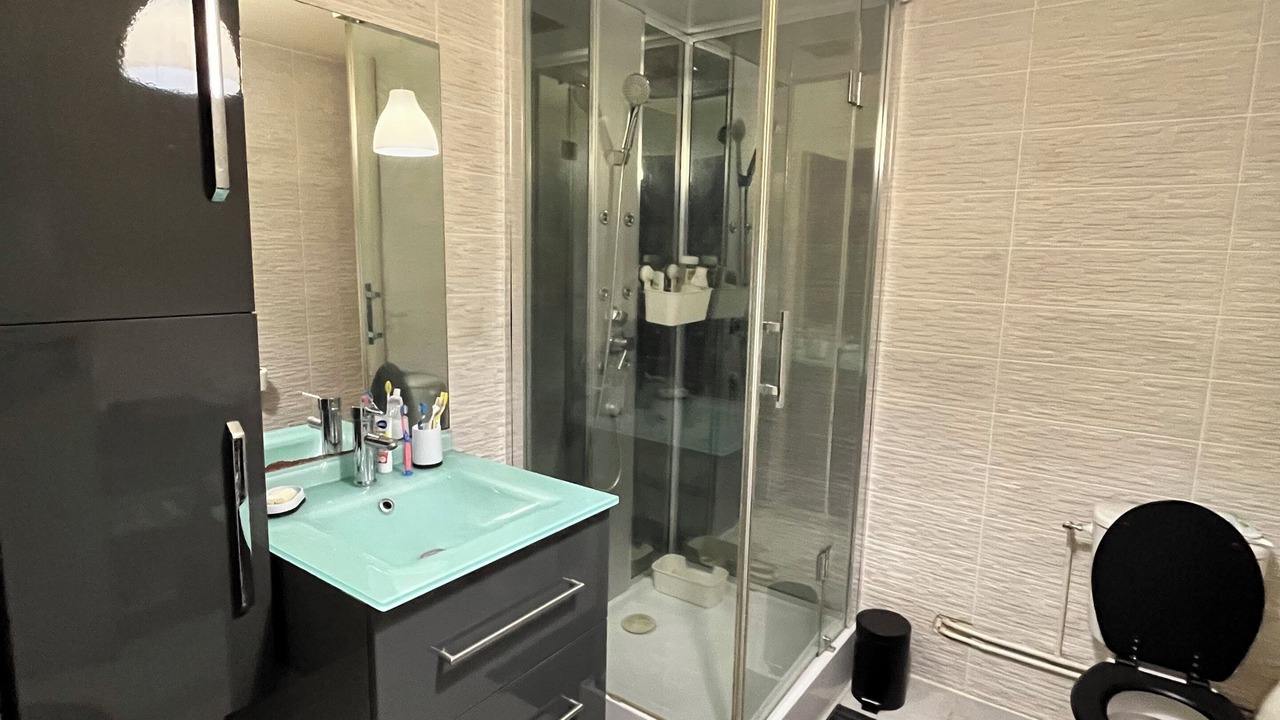 Photo of Bathroom in Saint-Michel-sur-Orge