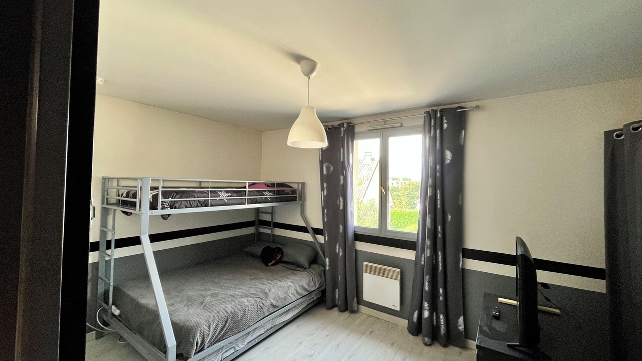 Photo of Bedroom in Saint-Michel-sur-Orge