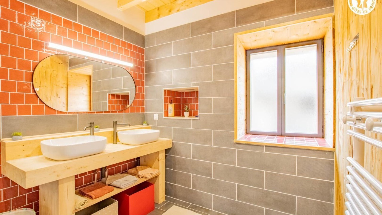 Photo of Bathroom in Saint-Loup-de-Varennes
