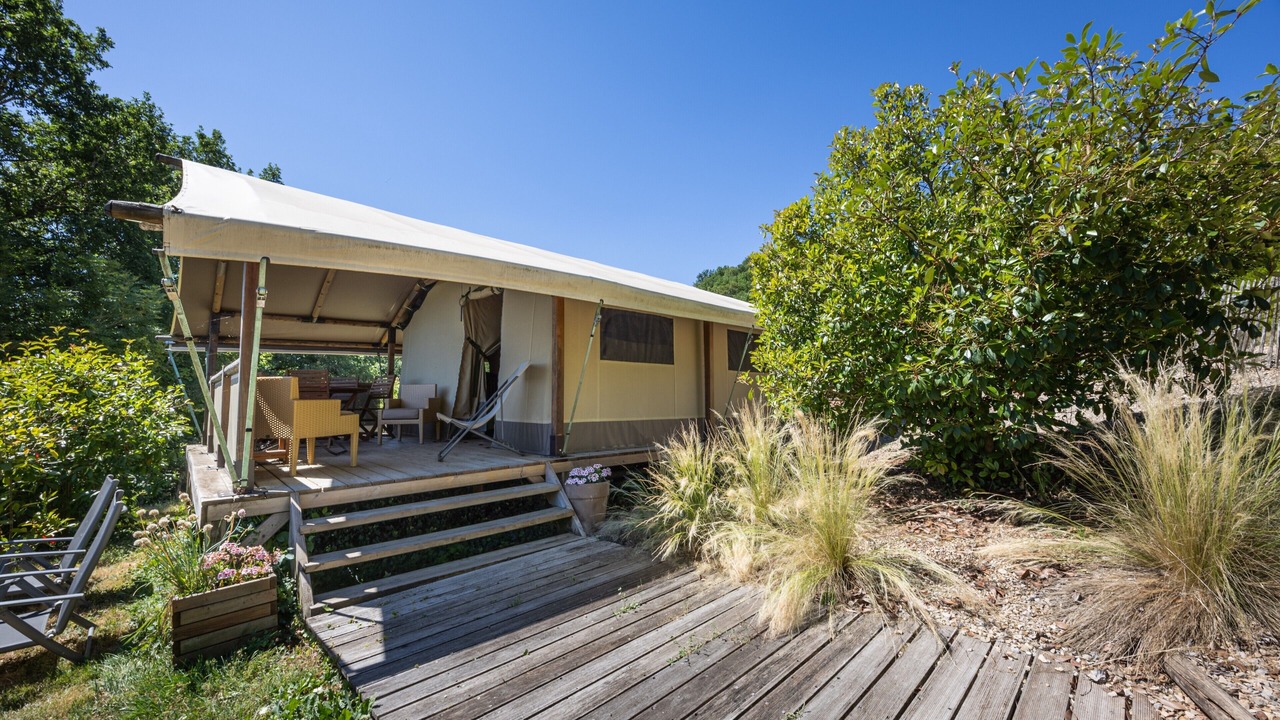 Photo of Patio Balcony in Bessuejouls