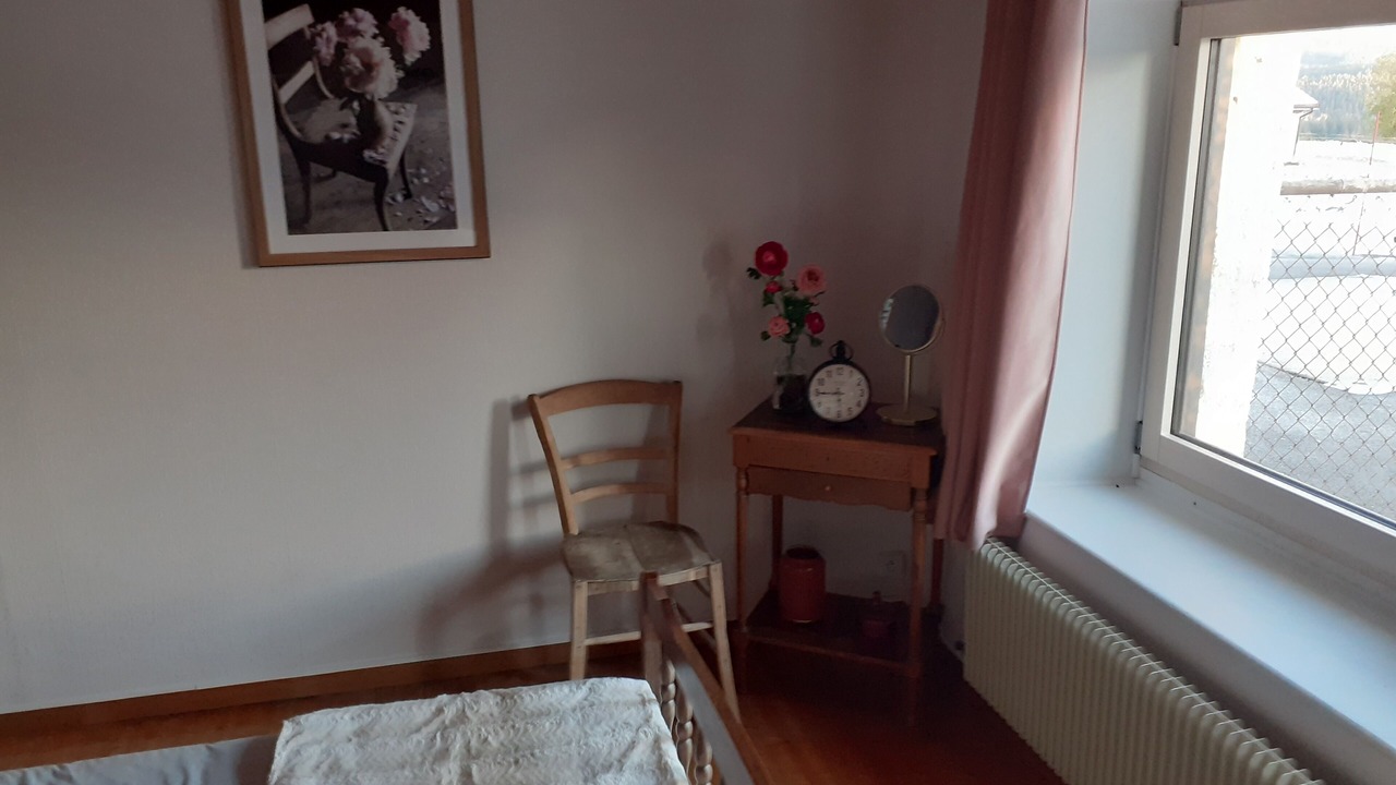 Photo of Bedroom in Verrieres-de-Joux