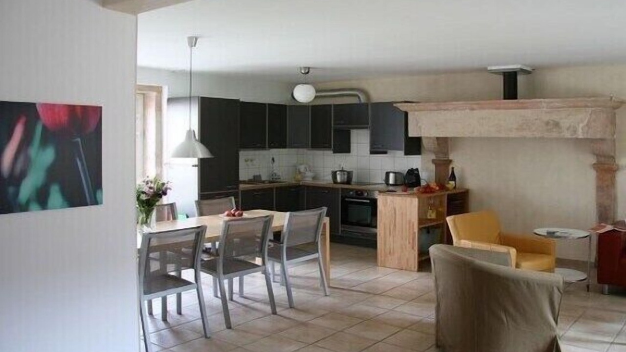 Photo of Livingroom in Cuisery