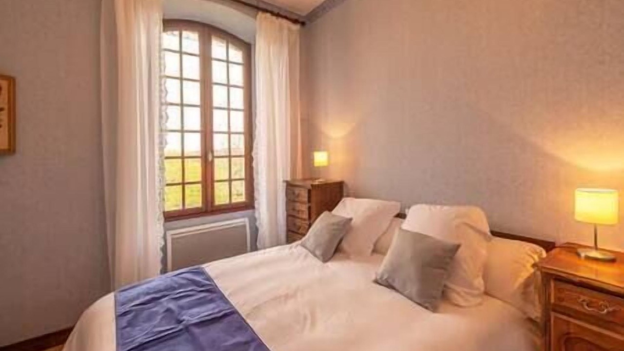 Photo of Bedroom in Saint-Vincent-Rive-d'Olt