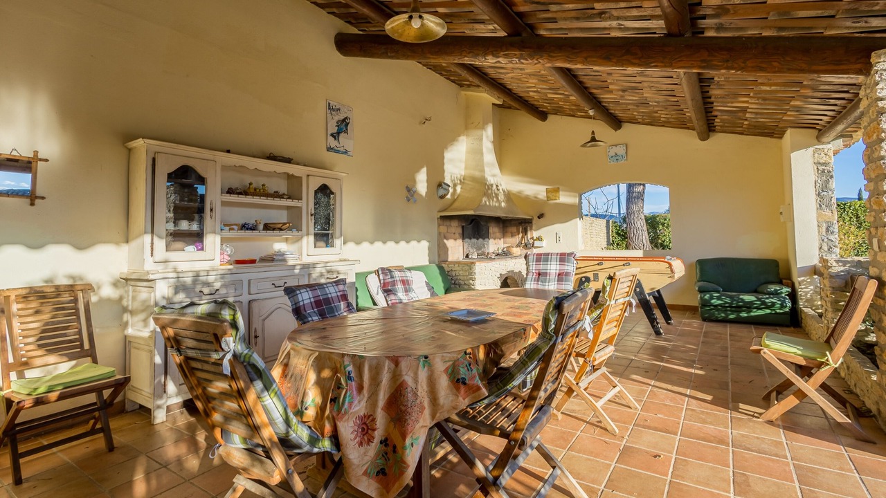 Photo of Outdoor in Puymeras