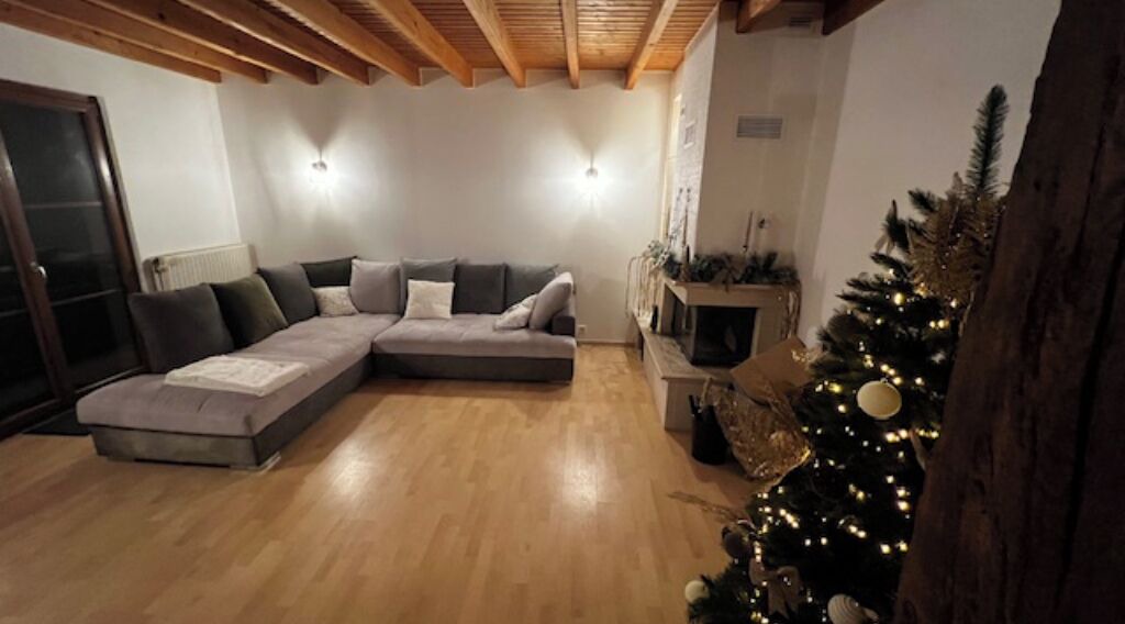 Photo of Livingroom in Jeuxey