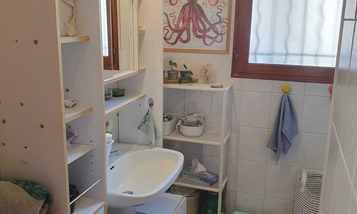 Photo of Bathroom in Jarrie