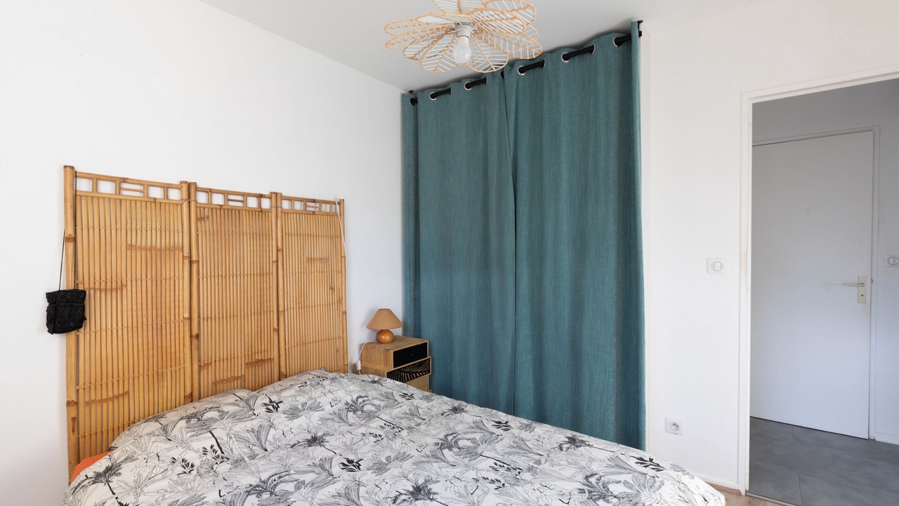 Photo of Bedroom in Up 1.5 Saint-Ferreol