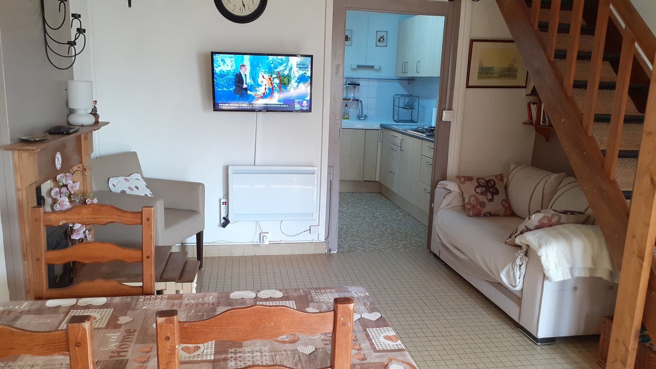 Photo of Livingroom in Lucy-sur-Cure