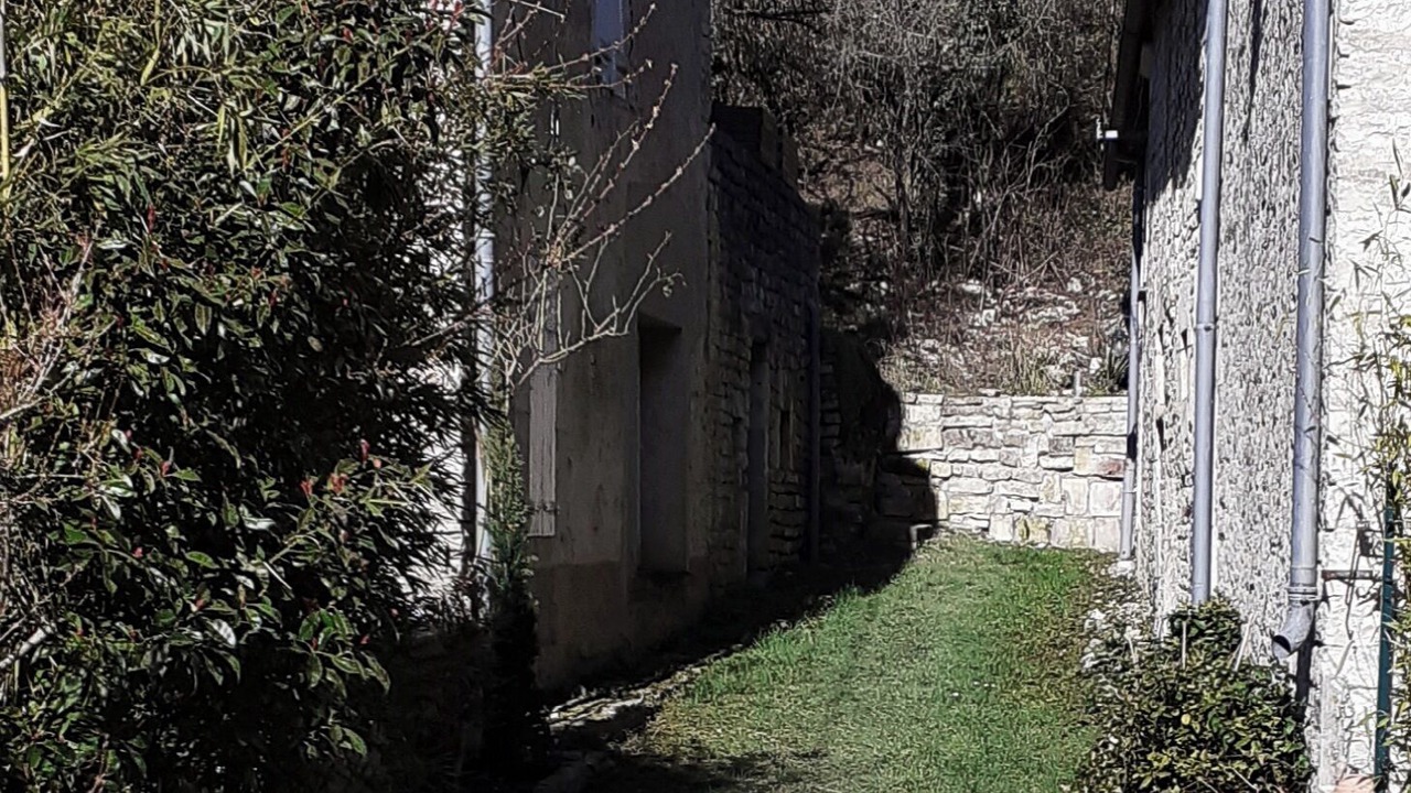 Photo of Outdoor in Lucy-sur-Cure