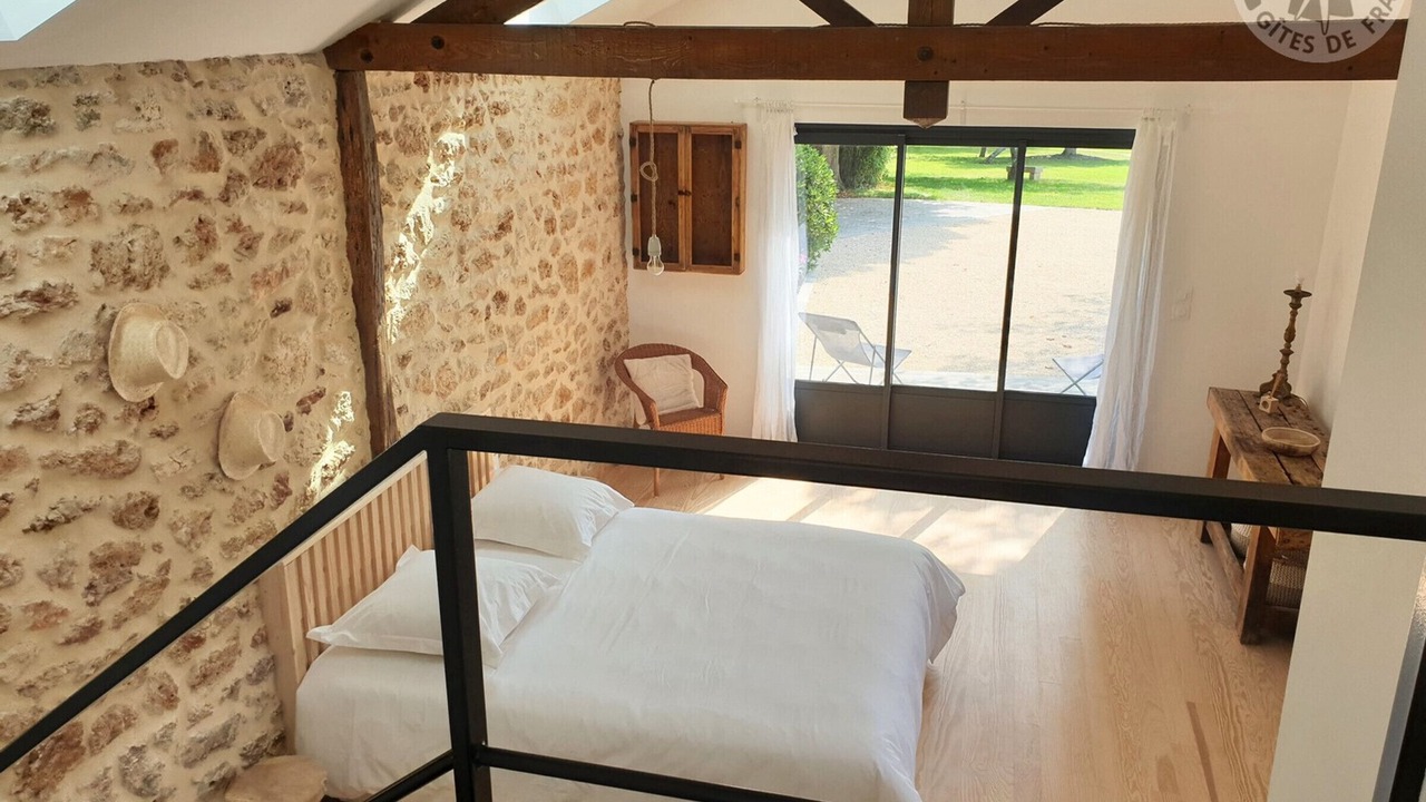 Photo of Bedroom in Senlisse