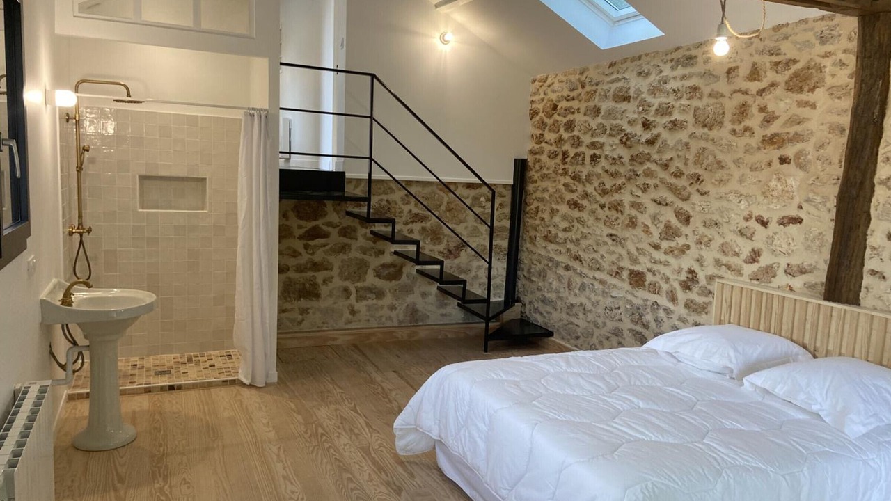 Photo of Bedroom in Senlisse