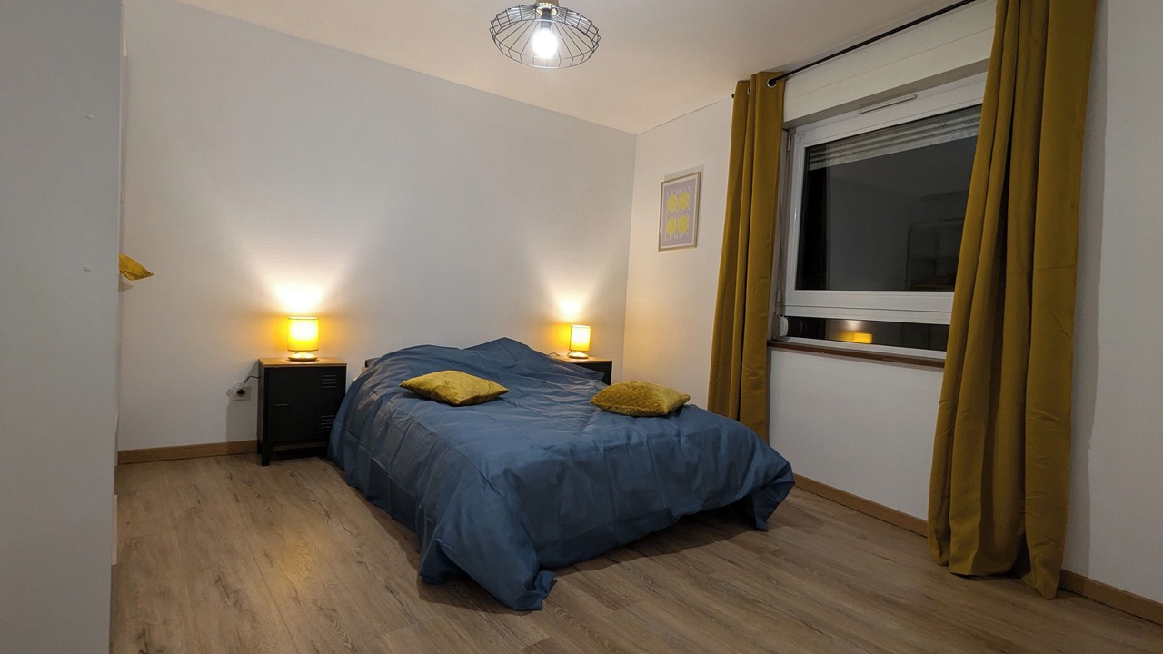 Photo of Bedroom in Charmes