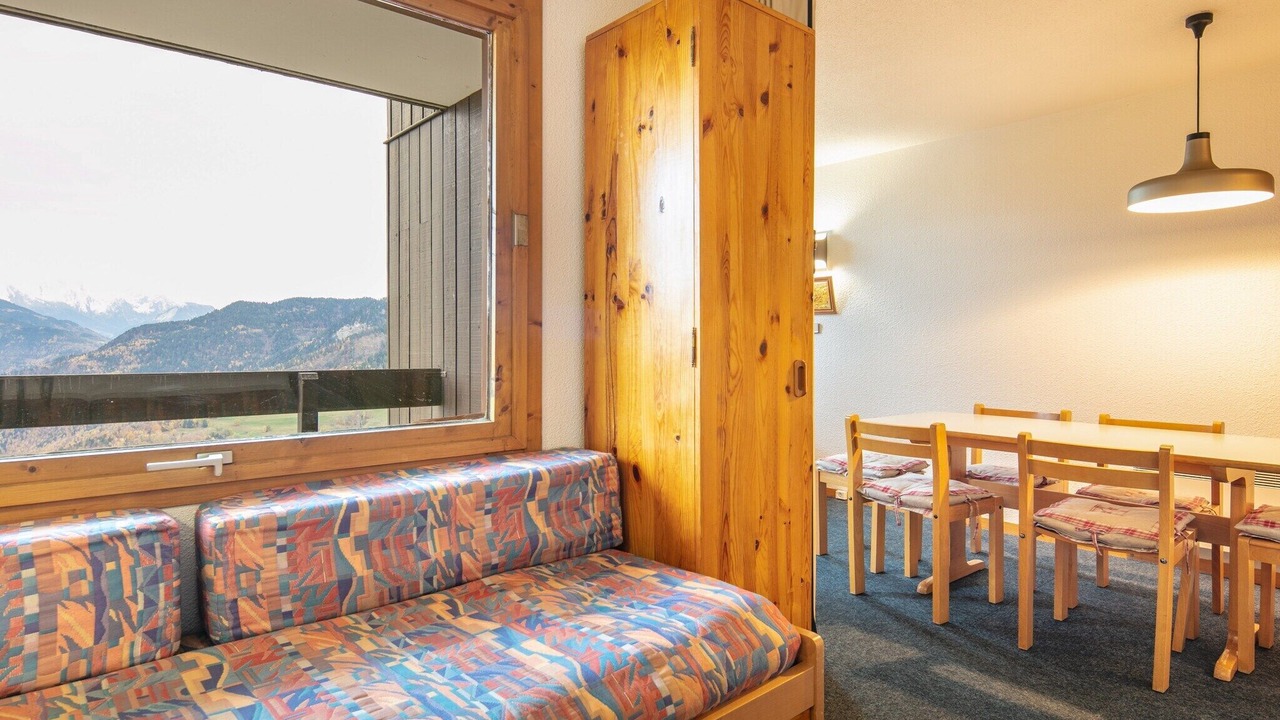 Photo of Livingroom in Doucy-Combelouviere