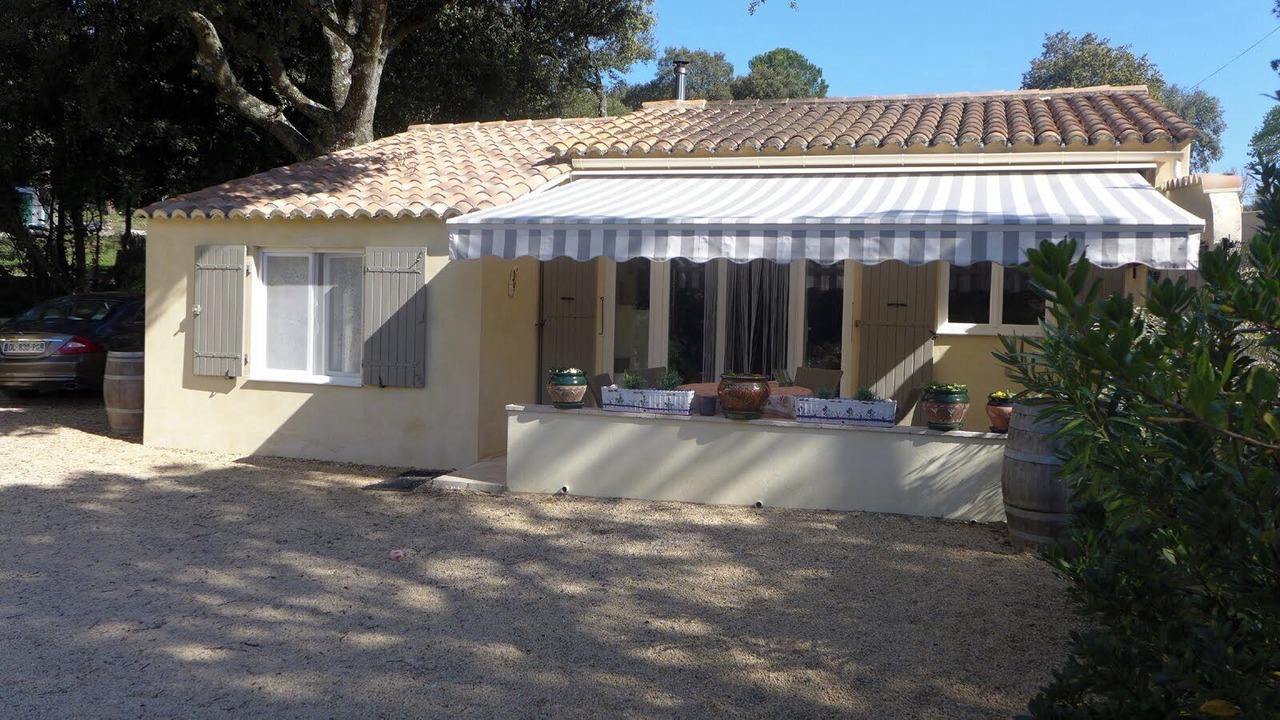 Photo of Outdoor in Suze-la-Rousse