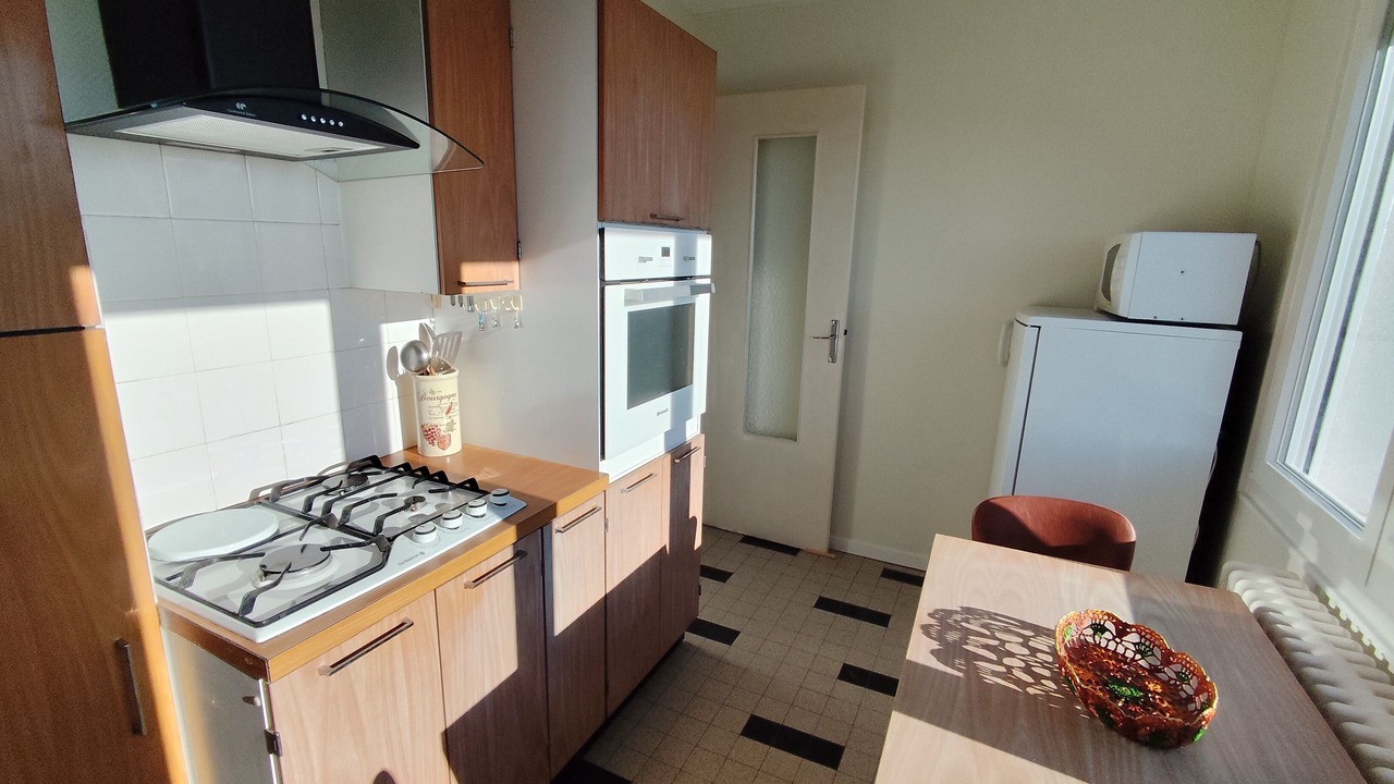 Photo of Kitchen in Le Creusot