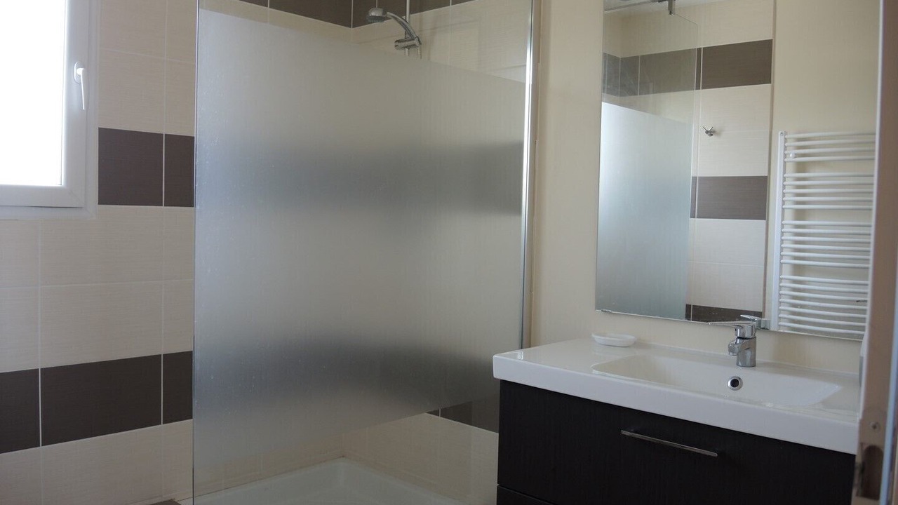 Photo of Bathroom in Saint-Paul-Trois-Chateaux