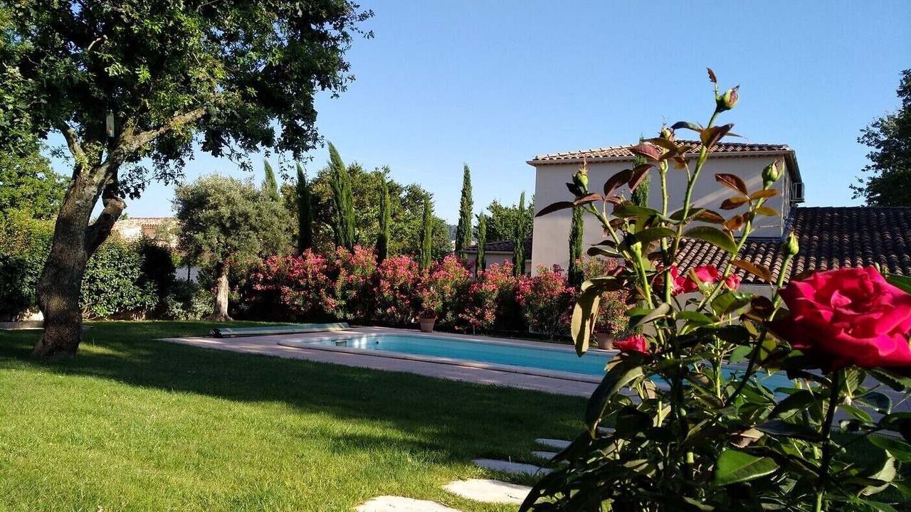Photo of Outdoor in Saint-Paul-Trois-Chateaux