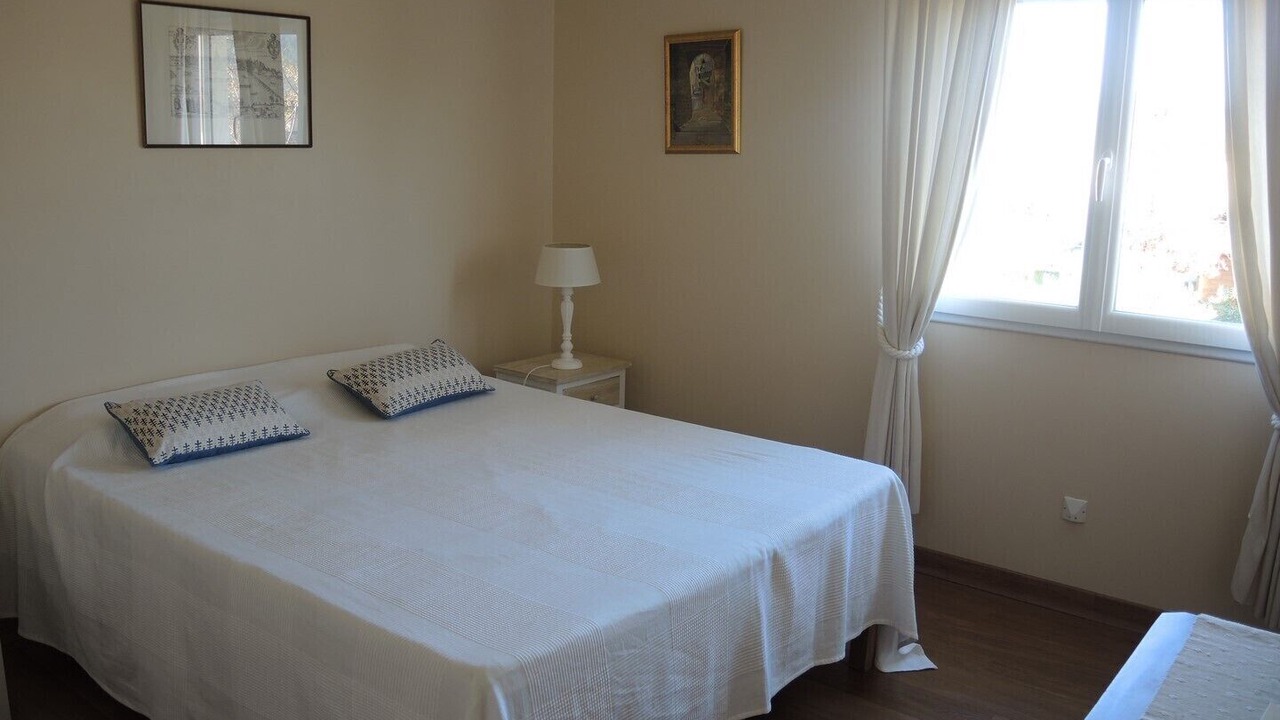 Photo of Bedroom in Saint-Paul-Trois-Chateaux