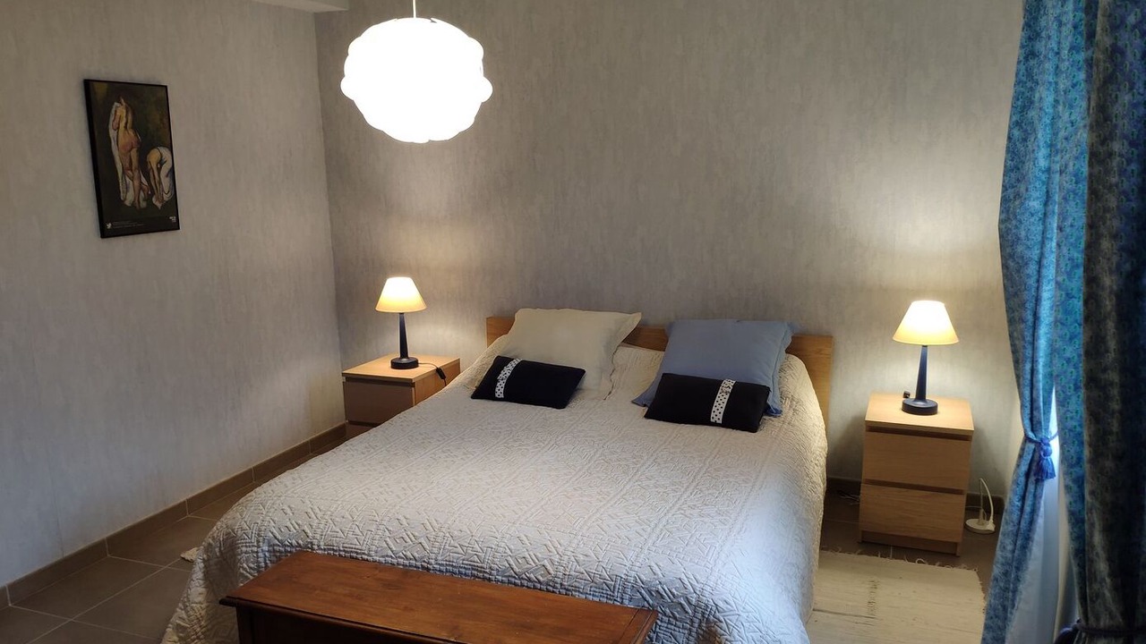 Photo of Bedroom in Saint-Paul-Trois-Chateaux