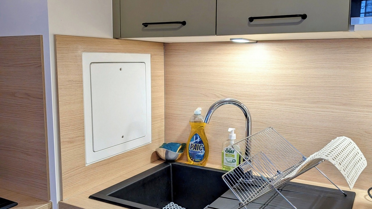 Photo of Kitchen in Adamville