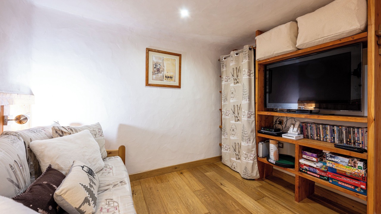 Photo of Livingroom in Arc-1600