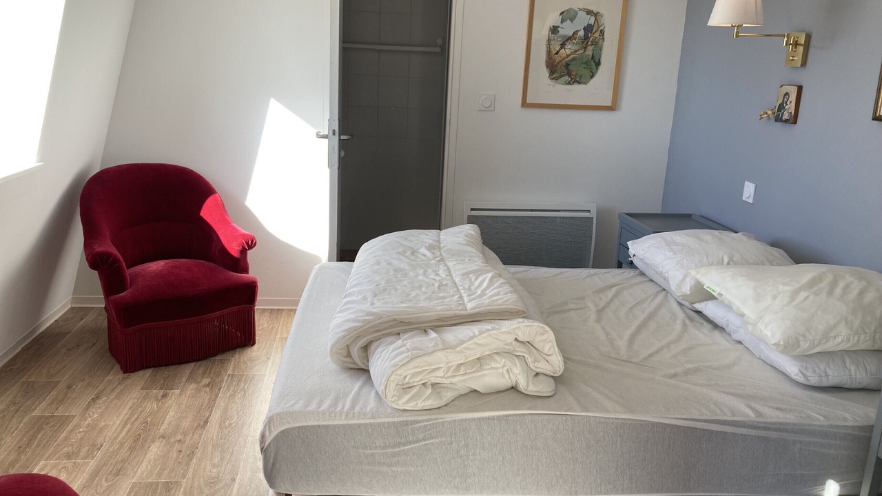 Photo of Bedroom in Saint-Jacques-des-Blats