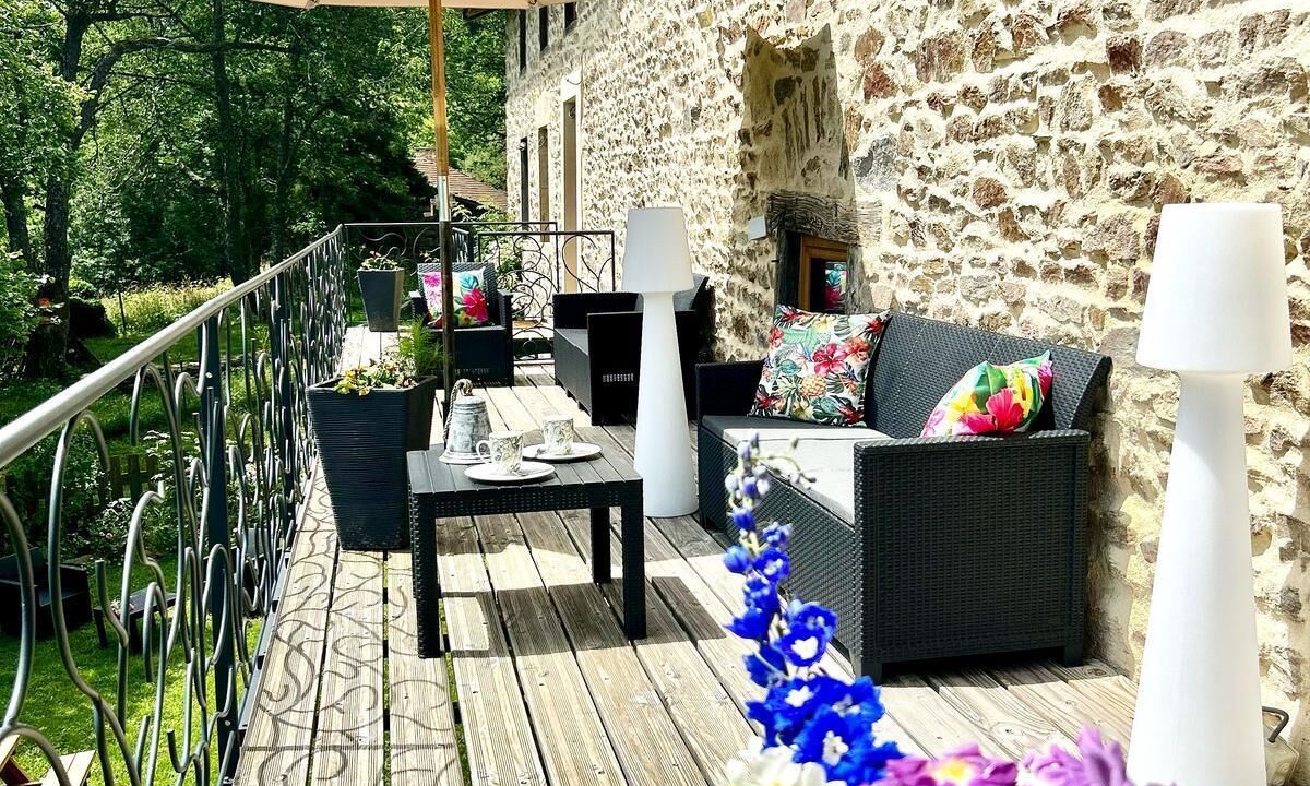 Photo of Patio Balcony in Saint-Vert