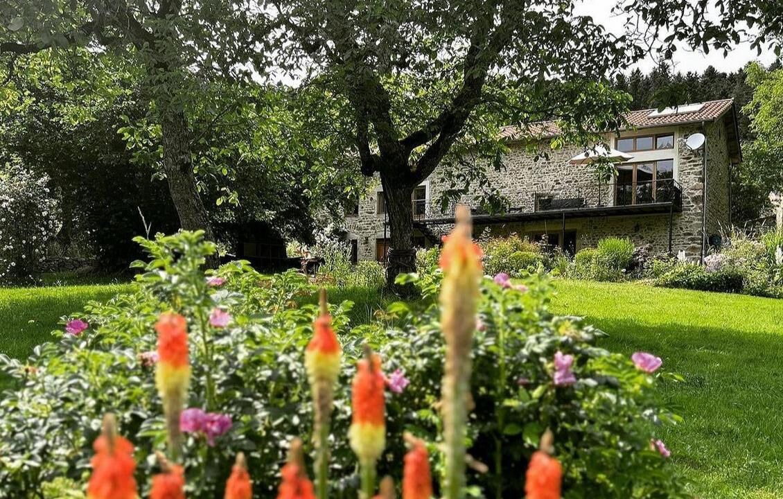 Photo of Outdoor in Saint-Vert