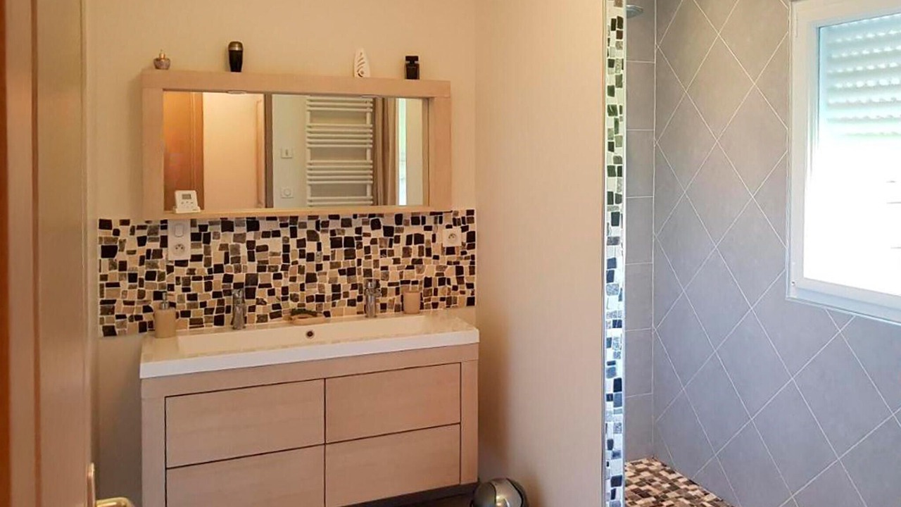 Photo of Bathroom in La Chapelle-Saint-Sauveur