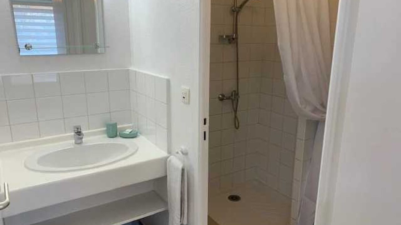 Photo of Bathroom in Cormatin