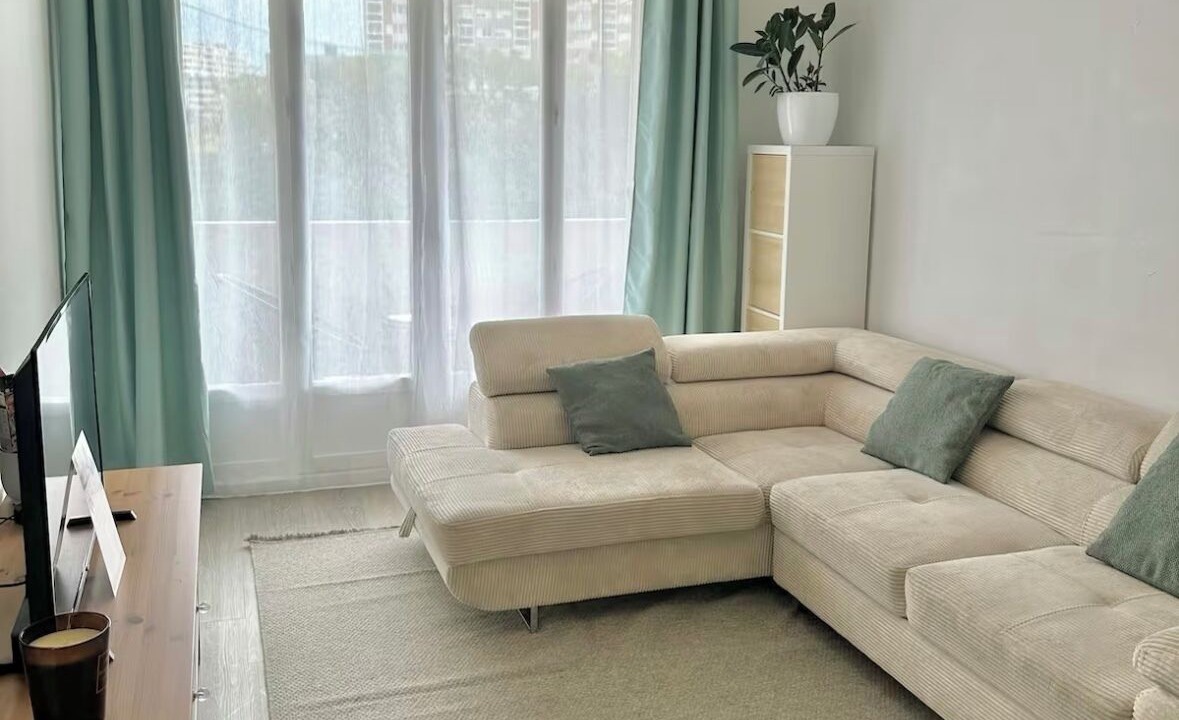 Photo of Livingroom in Longjumeau