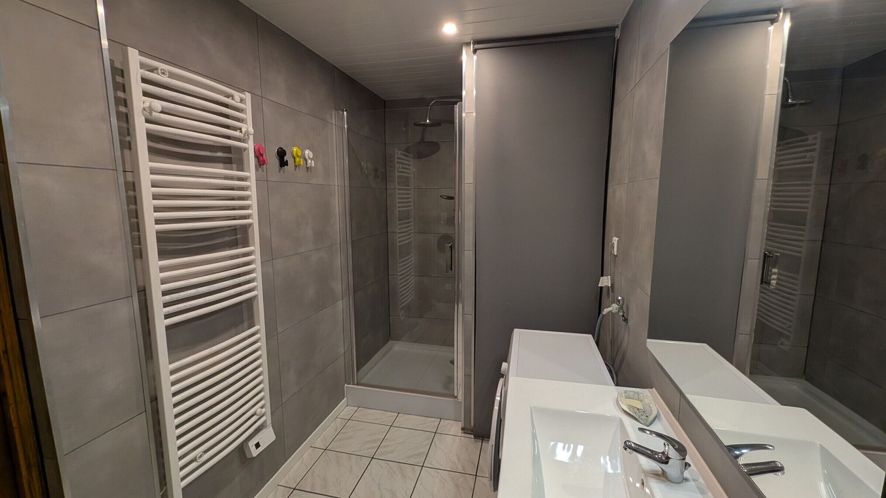 Photo of Bathroom in Faymont