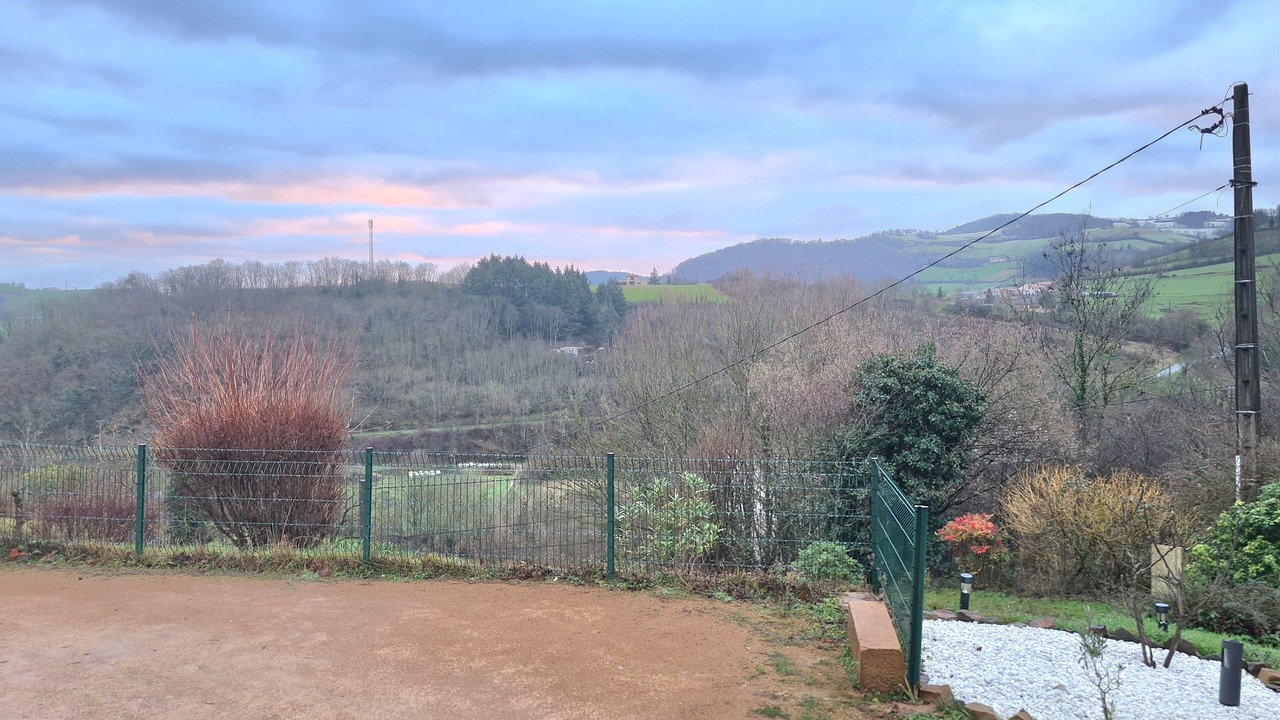 Photo of Outdoor in Saint-Forgeux